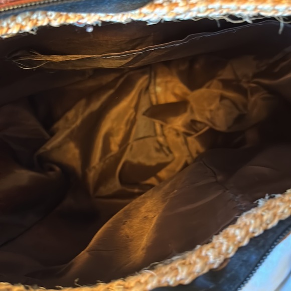 Kenyan Crafts Co. Hand made Leather/straw tote - Picture 2 of 2